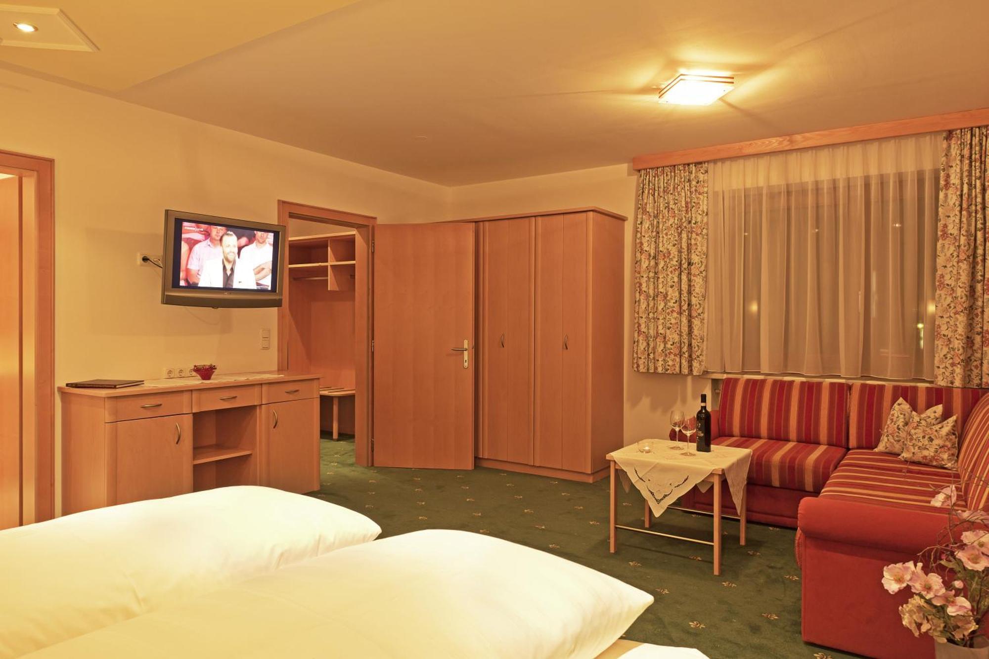 Hotel Angelika Sankt Anton am Arlberg Room photo